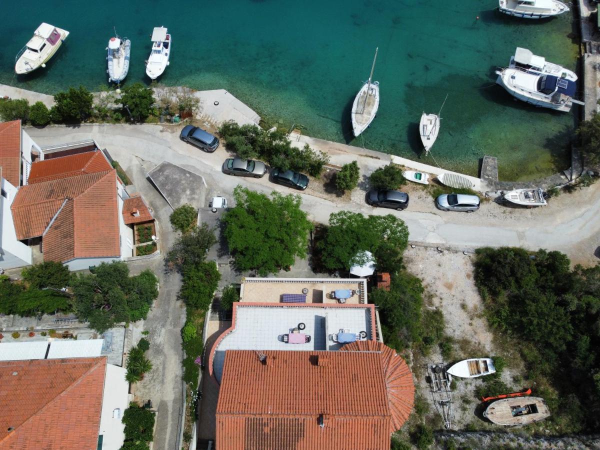 Apartments By The Sea Zaglav, Dugi Otok - 17788 Sali Exterior photo